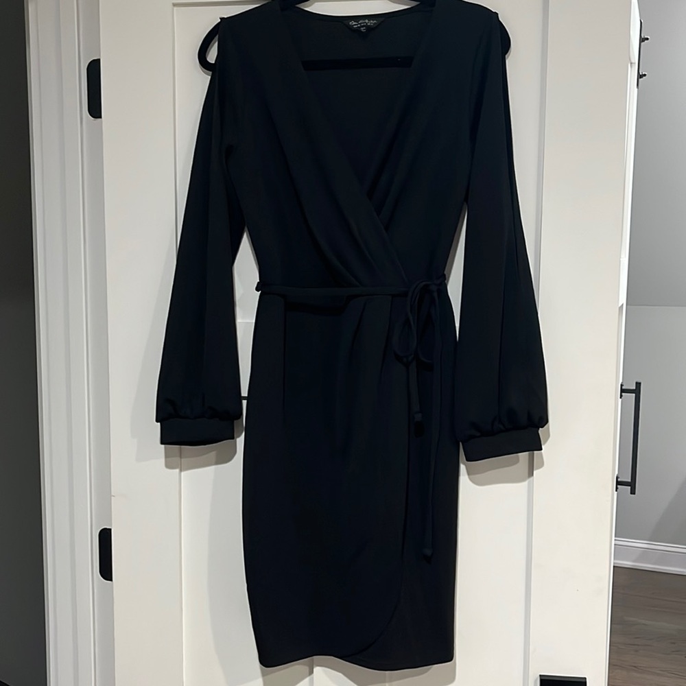 BLACK LONG SLEEVE DRESS